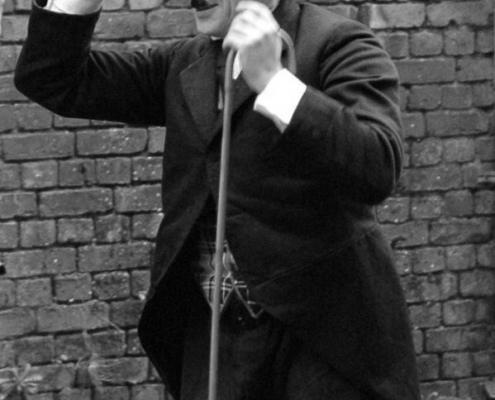 chaplin-double-walkact